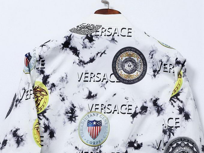 Versace Jacket Mens ID:20221011-174